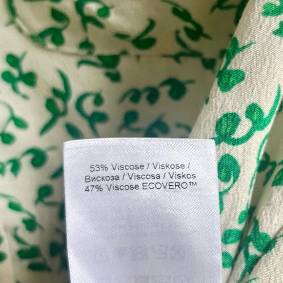 Ganni | Green White Printed Crepe Button Down Blouse Tapioca Spell Out Vine - Picture 4 of 10